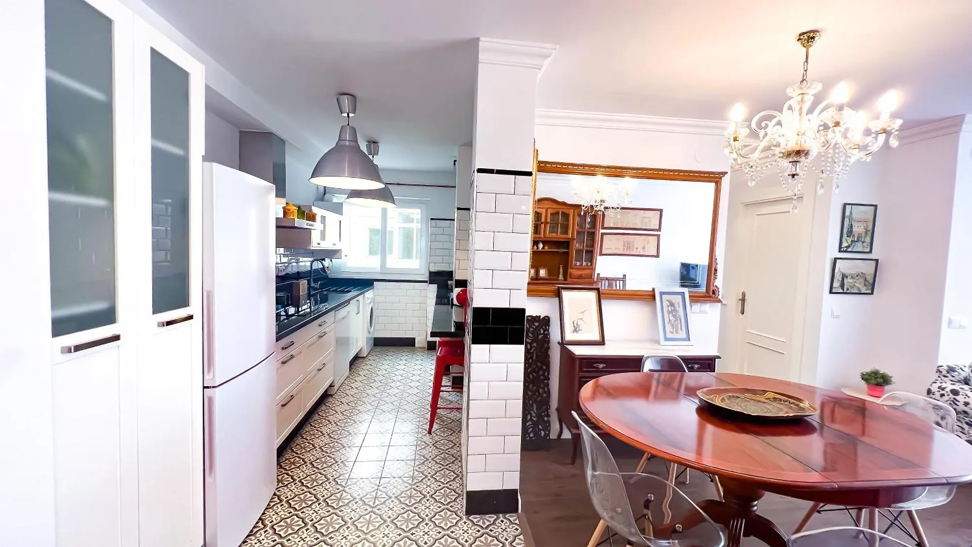 Apartment 150 M From El Palo Beach, Màlaga