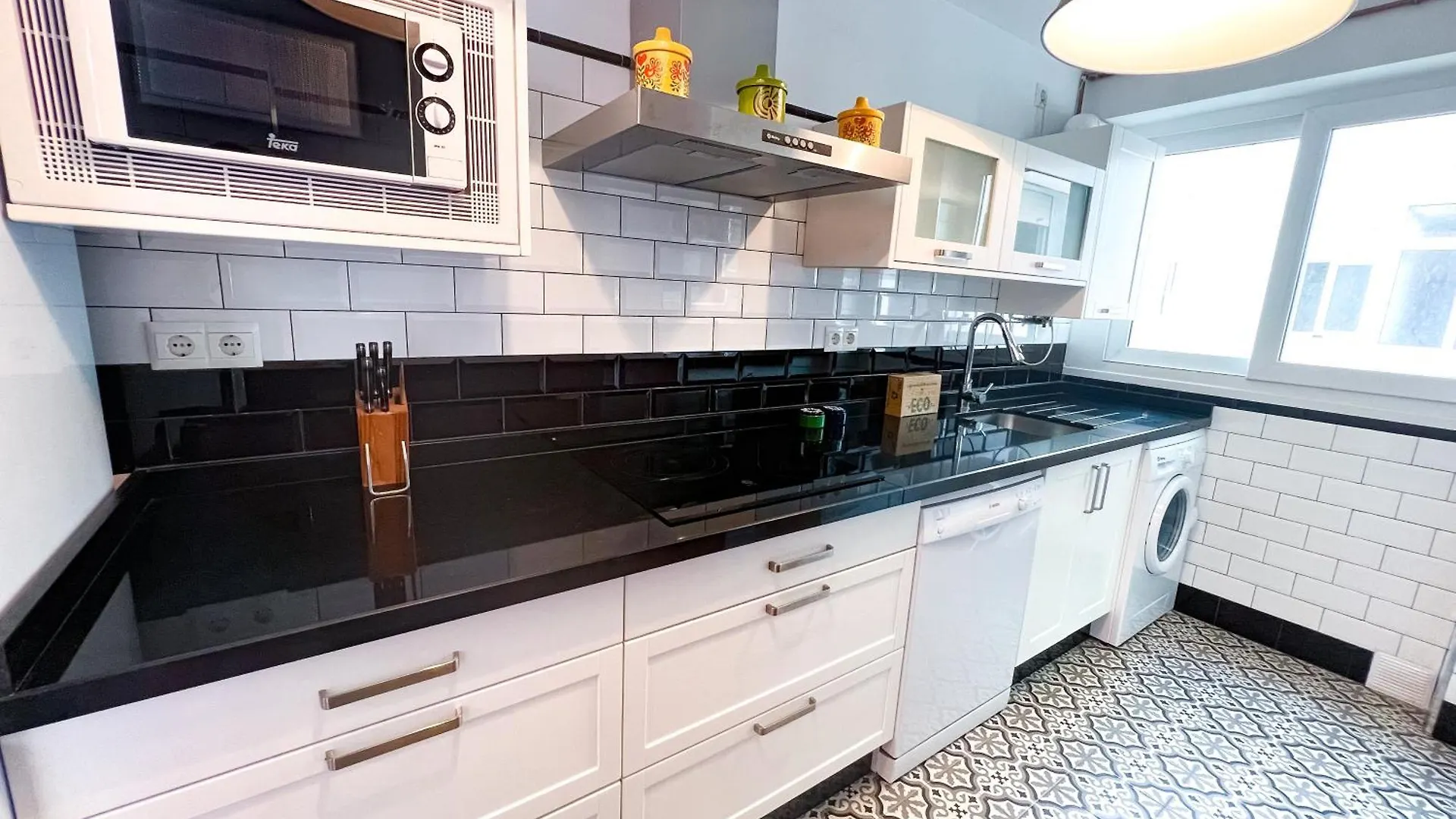 Apartment 150 M From El Palo Beach, Màlaga
