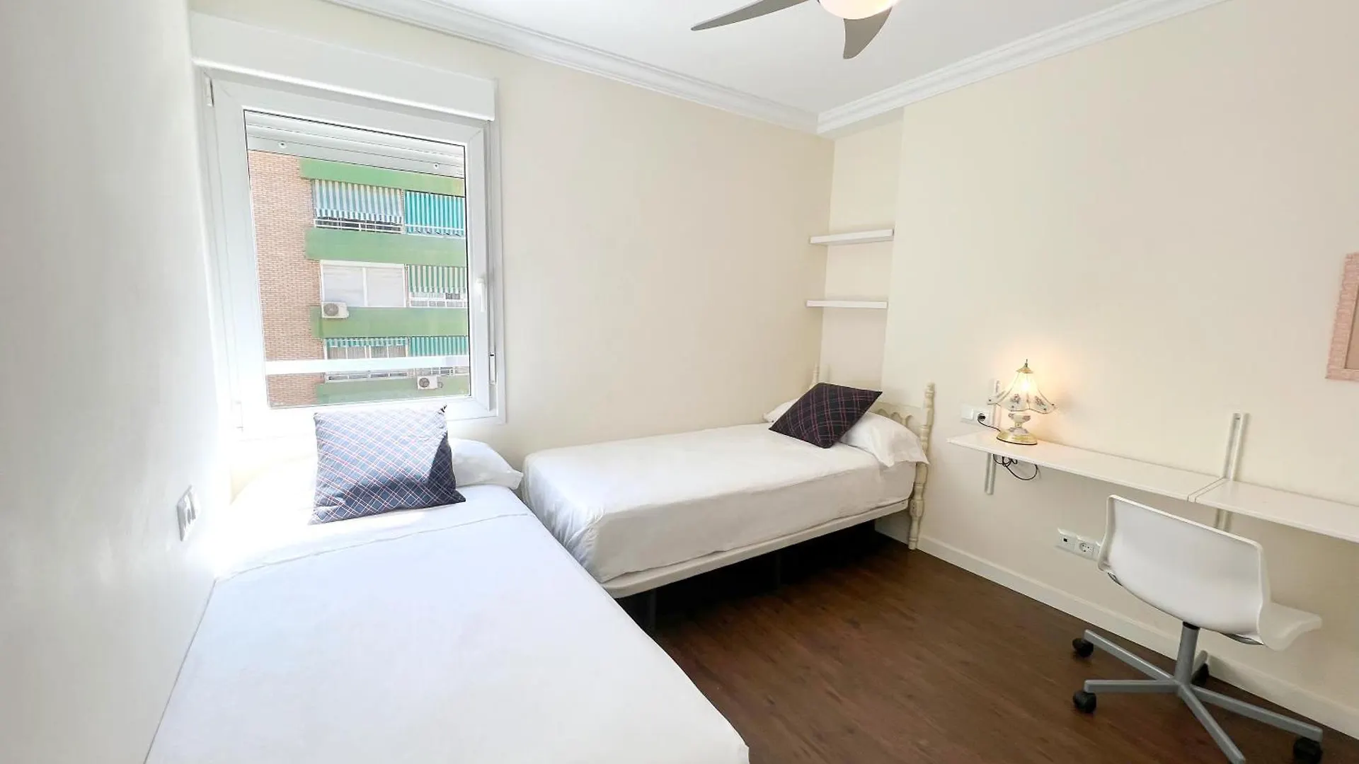 Apartment 150 M From El Palo Beach, Malaga