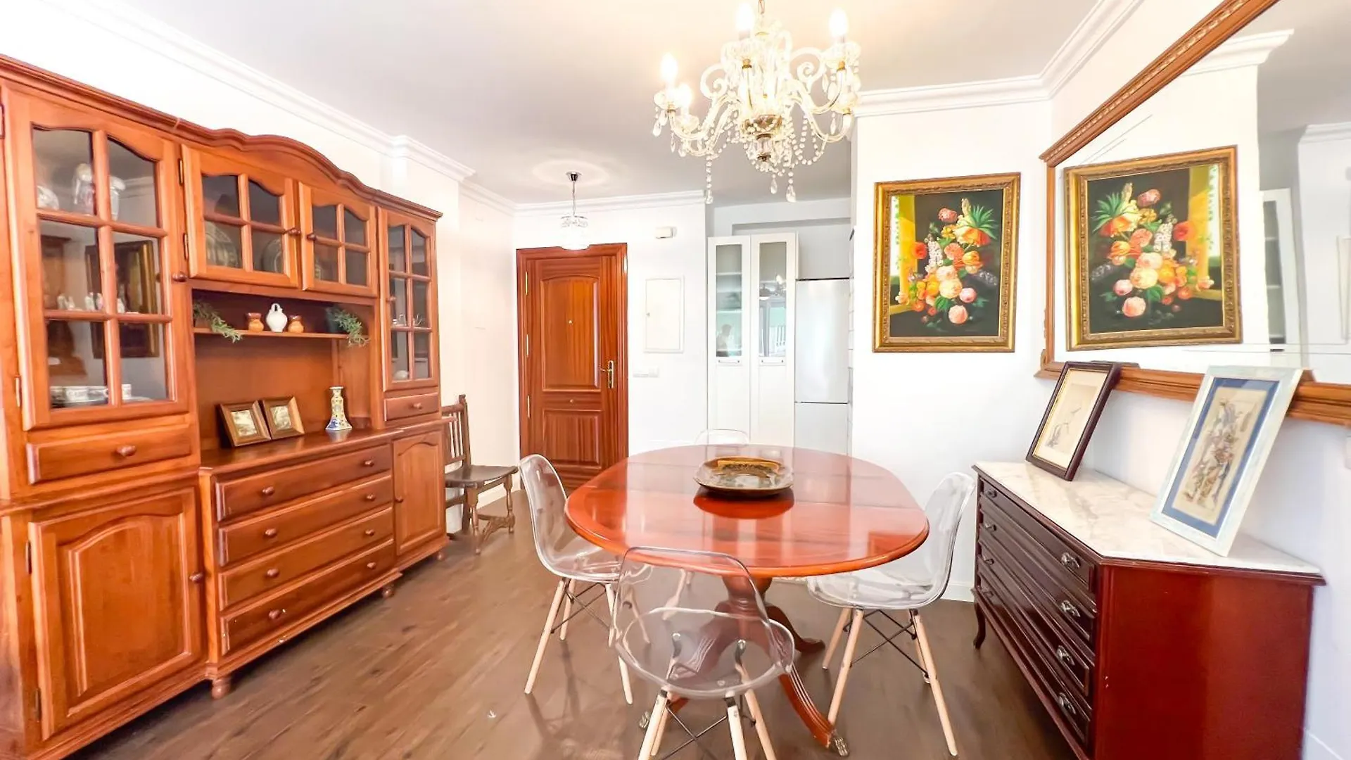 Apartment 150 M From El Palo Beach, Malaga Spain